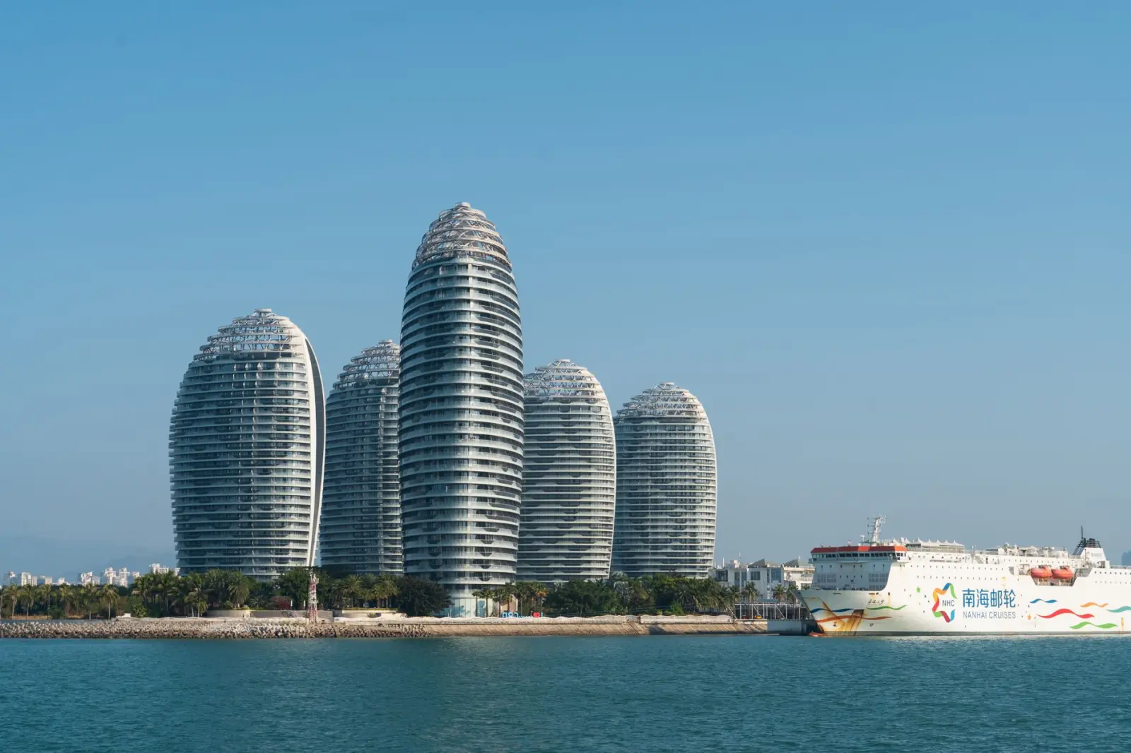汽车配件与汽修工具选型要点：从型号参数到成本优化全解析