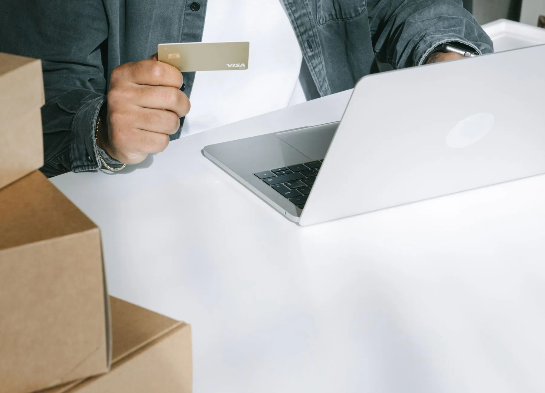 刹车系统保养用品对比评测：性能与适用性分析